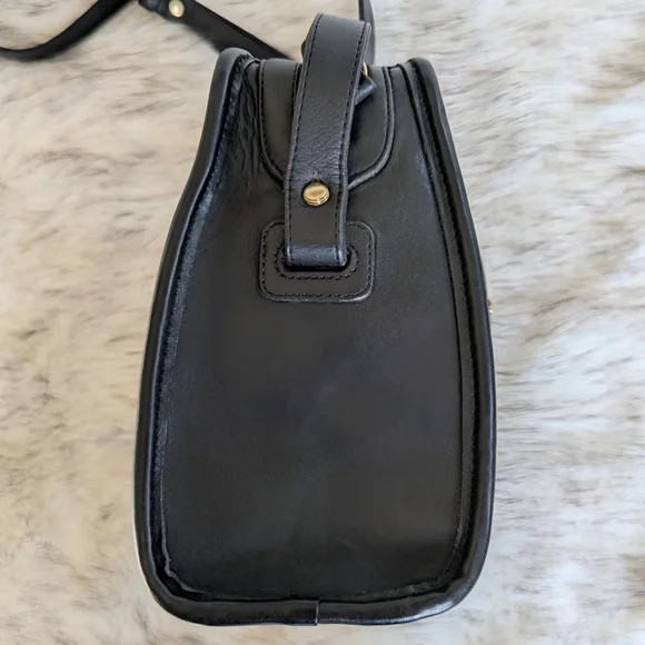Vintage Coach Black Leather Crossbody Bag - Picture 5 of 14